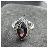 Avon Black Stone Ring Size 8 1/2