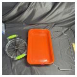 Metal Cake Pan & Melon Slicer