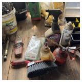Large Lot Of Oil Cans & Farm Supplies