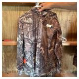 Hunting Vest & Long-sleeve Shirt