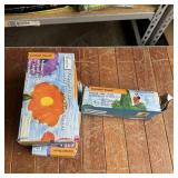 Four Boxes Of 100 Medium-size Latex Gloves, 400 Gl