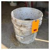 Bucket of Assorted Chain