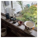 Assorted Plant Pots & Artificial Plant