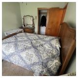 (x3) Antique 3-Piece Quarter-Sawn Style Bedroom Se