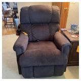 Pinnacle La-Z-Boy Lift Chair w/ Remote