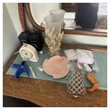 Home Dï¿½cor, Candles, Clock & Miscellaneous Lot
