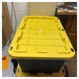 Commander Xxl 27-gallon Tote W/ Fall & Halloween D