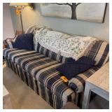 Smith Brothers Sofa ï¿½ Approx. 82' Wide