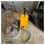 Antique Pulley & 1,000-Lb Hydraulic Jack