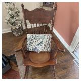 Antique-Style Ornate Wood Rocking Chair w/ Tooled