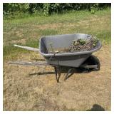 Single-Wheel Poly Wheelbarrow