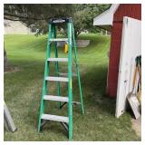 Warner 6-foot Fiberglass Folding Step Ladder