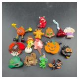 15 Holiday-themed Plastic Pin Brooches