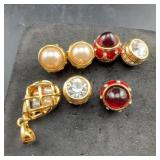 Gold-tone Button Covers & Pendant Set