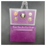 1990 U.S. Mint Proof Coin Set With Case