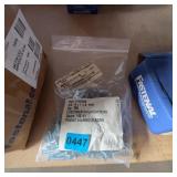 Fastenal #8-18 x 1-1/4" Phillips Screws 178ct
