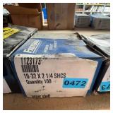 Fastenal 10-32 x 2 1/4 SHCS, Box of 100