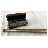 Vintage style telescope in wooden box, Télescope