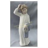 NAO porcelain figurene en porcelaine 11' H
