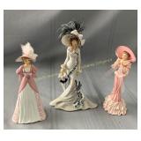 (3) Porcelain figurines en porcelaine, 7.5- 8.25'