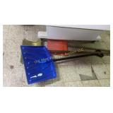 Snow Shovels (BS)