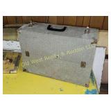 Repair Case of Antique Radio Parts