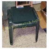 Plastic Patio Stand (BS)