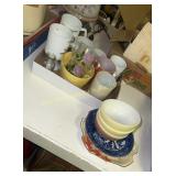 Box of Cups & Miscellaneous (BS)