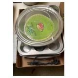 Box of Baking Pans (BS)
