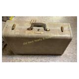 (2) Suitcases (BS)