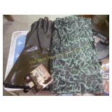 Glove & Camo (BS)