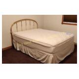 Queen Bed - Very Nice!