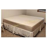 King Size Bed  - Nice!