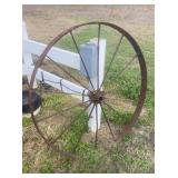 Wagon Wheel, Deer & Bird Lawn Ornaments