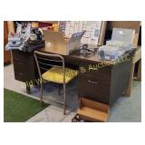 Desk & Chair