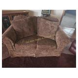 Loveseat - Very Nice!