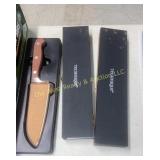 (3) Knives