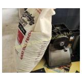 5lb Bag Blended Grass Seed & Grass Seeder