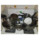 Pots, Pans & Cupboard of Lids (K)