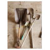 Assorted Shovels (G)