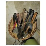 Basket of Utensils (BS)