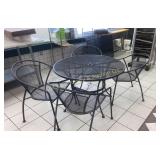 Patio Table & (4) Chairs