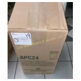 Full Box of 24 Oz Cups - New (#19)