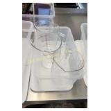 Tray & (3) Plastic Measuring Cups