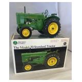 John Deere 70 Standard Tractor 1:16 (#516)