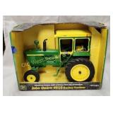 John Deere 4010 Tractor 1:16 (#377)