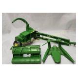 John Deere 3950 Forage Harvester (#405)