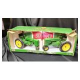 John Deere 50 & 60 Tractors 1:16