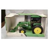 John Deere 2755 Utility Tractor w/Loader 1:16 (364