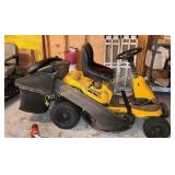 Cub Cadet CC 30H Riding Lawnmower